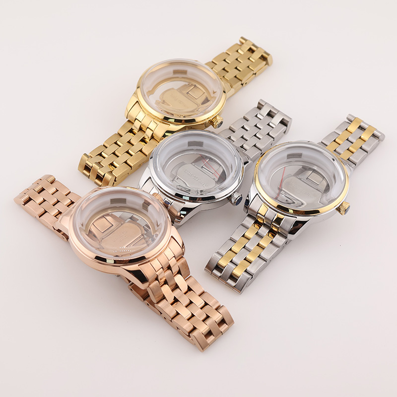 Seiko Watch Presage - 40mmのシルバー「プレシージュ」カクテルウォッチケース。蝶型クラスプ付きブレスレット、ステンレススチール製。セイコーの改造用パーツとして使用可能。