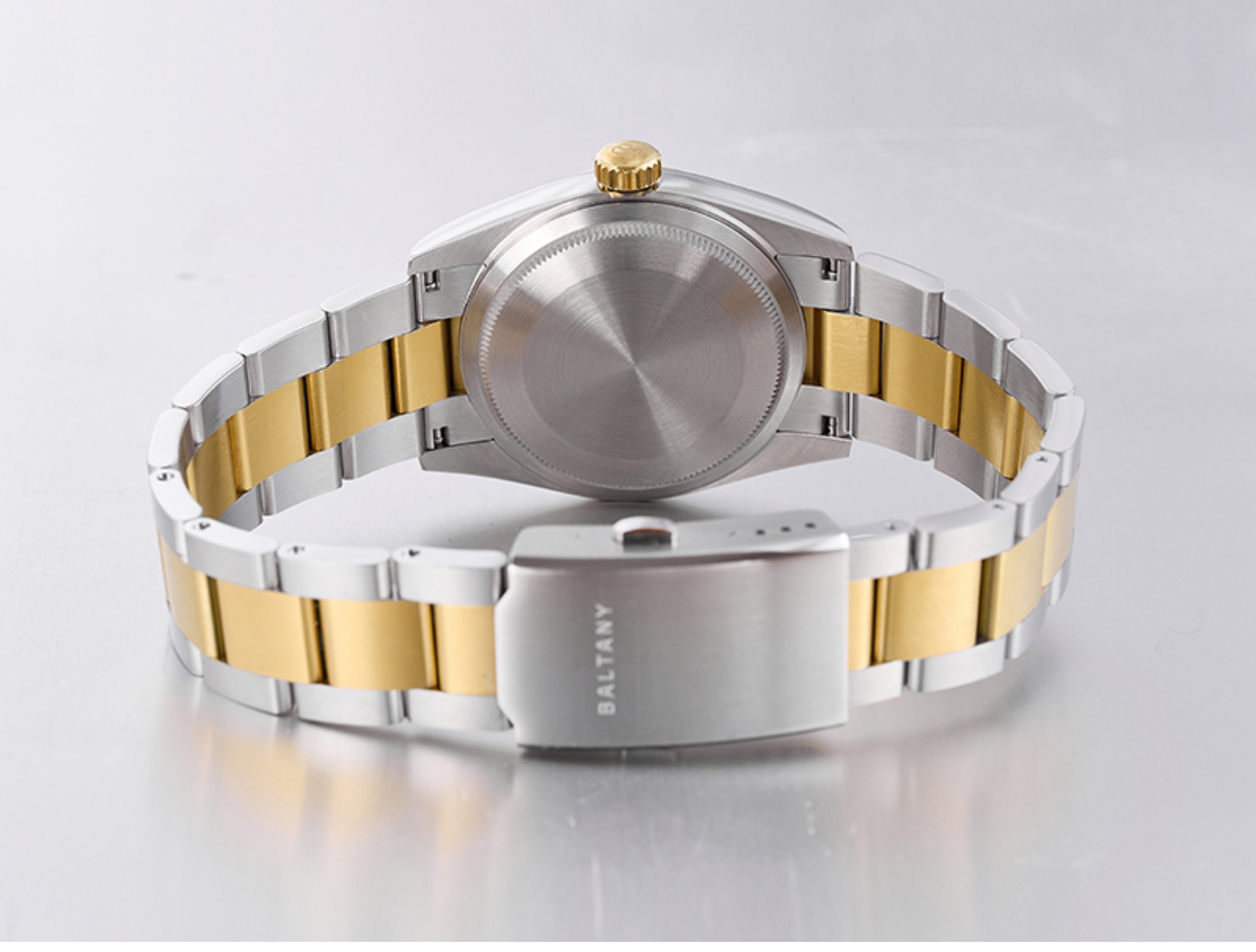 Baltany メンズ自動巻き時計 36MM メカニカル腕時 - Omega Watch Constellation のレビューと価格